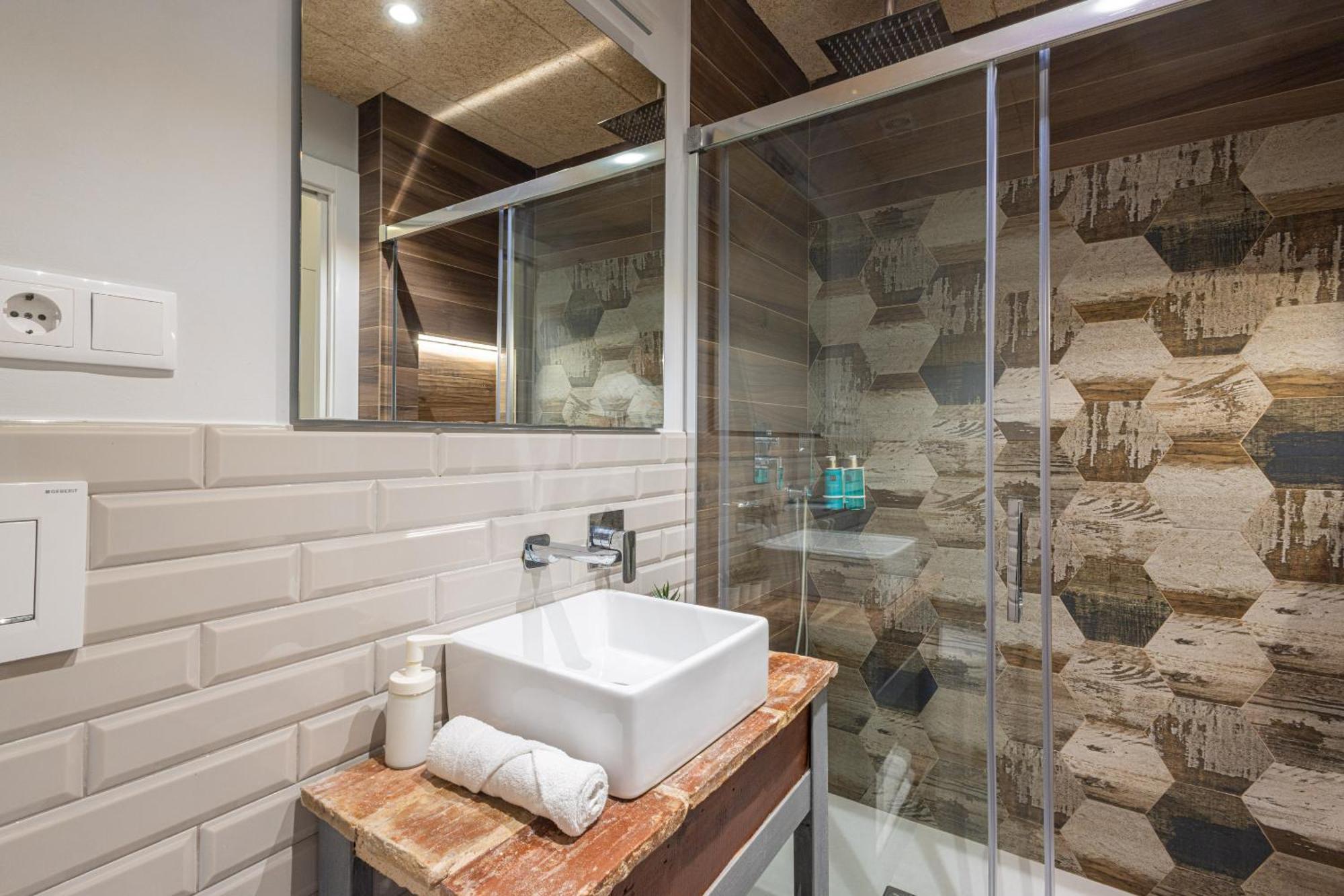 Florit Flats - Center Modern 1Br 2Bth Terrace Wi-Fi Ac Apartment Valencia Ngoại thất bức ảnh